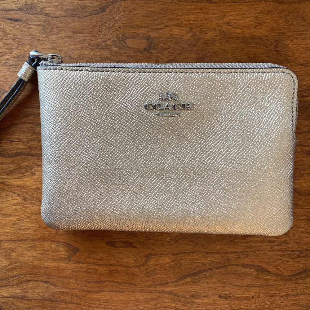 Gold Leather Coach Wallet/Wristlet!!!!